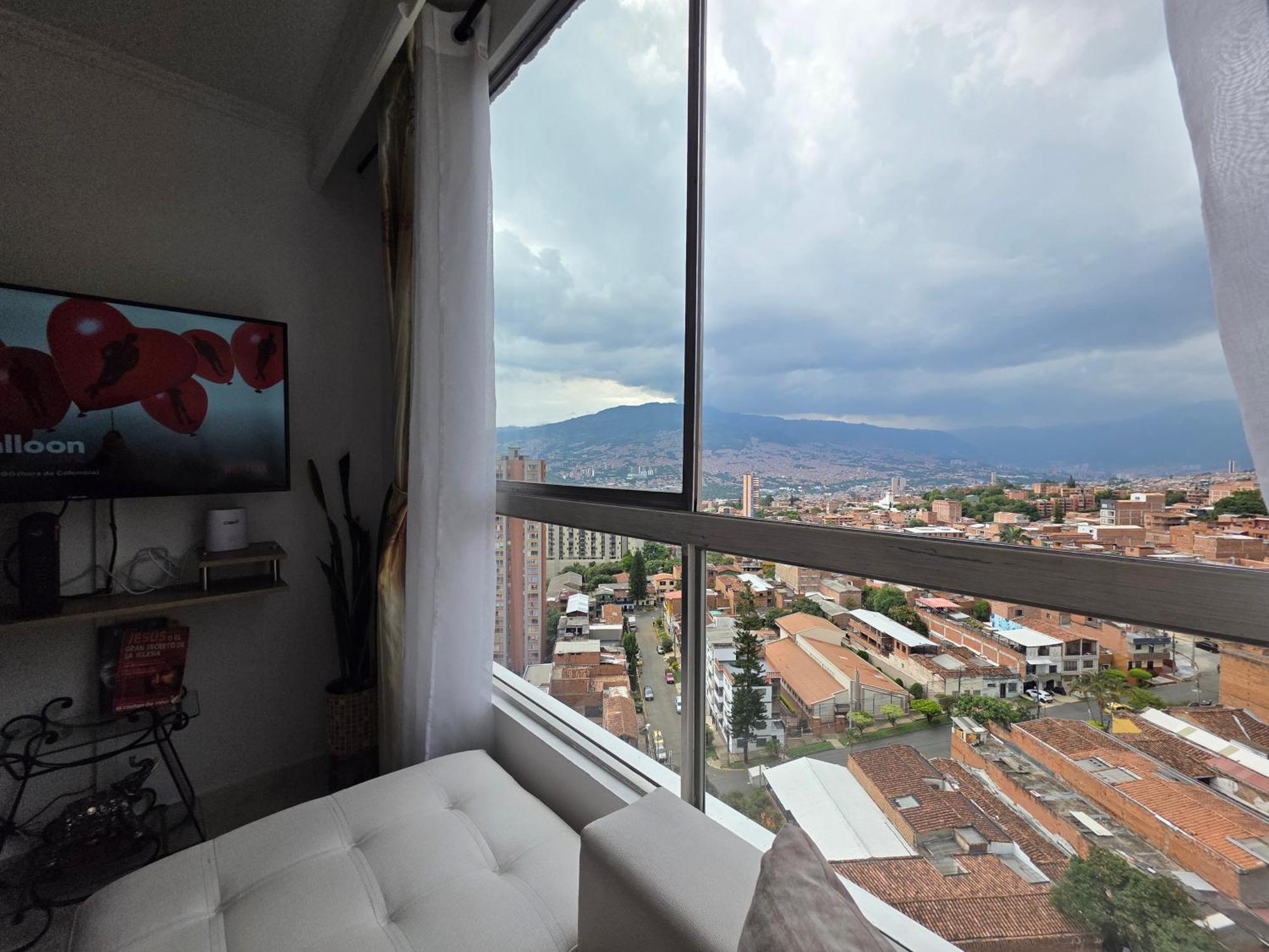 מדיין Apartamento Vistas Lindas Cerca Centro מראה חיצוני תמונה